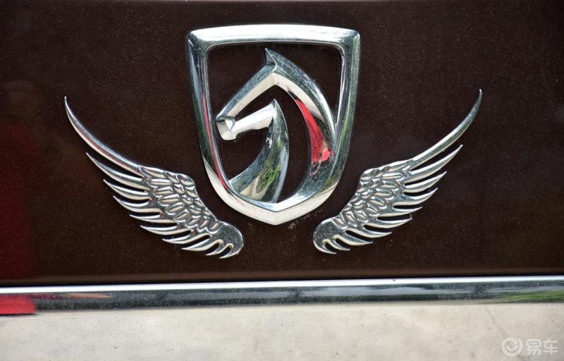 刚买车的时候兴致很高,也喜欢折腾,就喜欢在网上淘各