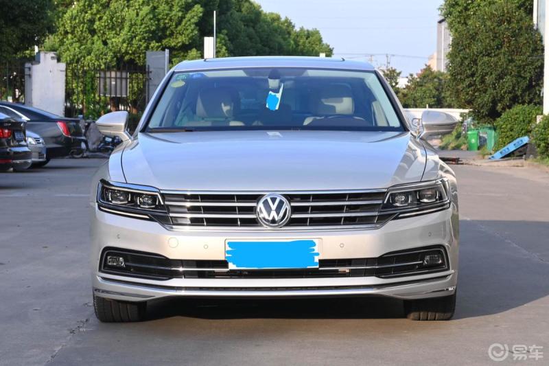 价格差了将近两个帕萨特,辉腾停产以后,辉昂就是大众轿车里