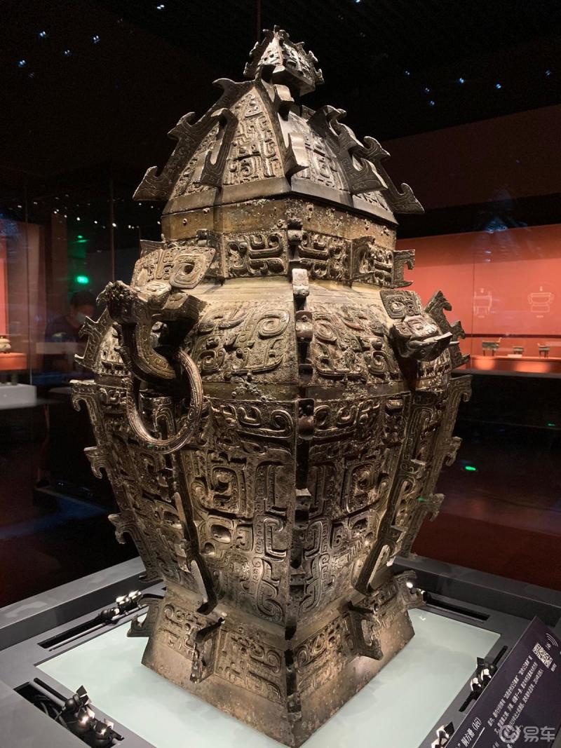 月半出品走进湖南省博之皿方罍国家宝藏特别贴