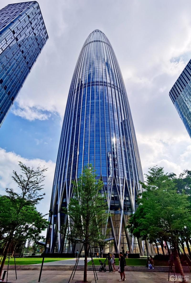 双节深圳游4南山万象城写字楼商业购物大型书城及春笋和春茧