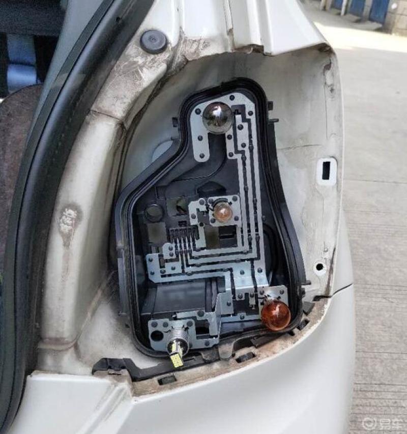 【菠萝派车友会】polo升级led倒车灯,你就是那夜空中最亮的星