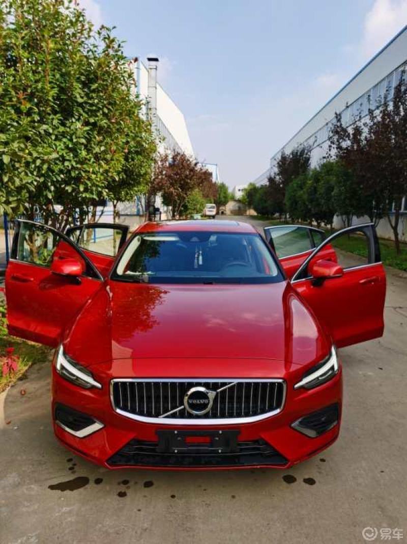 经过大半年的选车之路最终情定沃尔沃s60熔岩红
