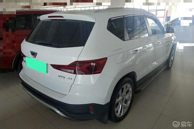 会发现捷达真的蛮能装的,车的内膛完全可以当做一个小面包车