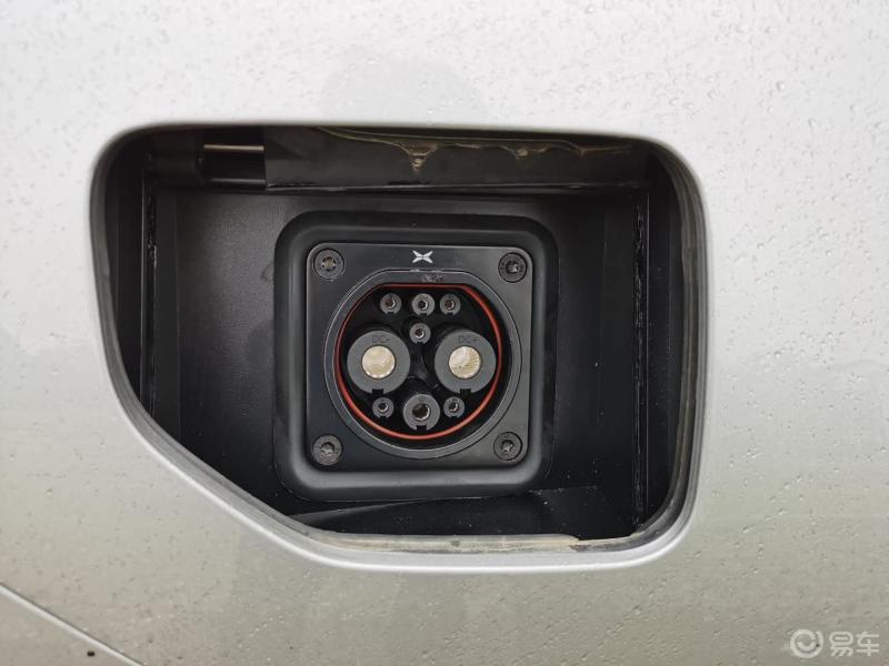 有设计感的门把手和有仪式感的充电口_小鹏汽车p7社区_易车社区