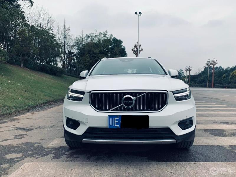 纯白豪华xc40