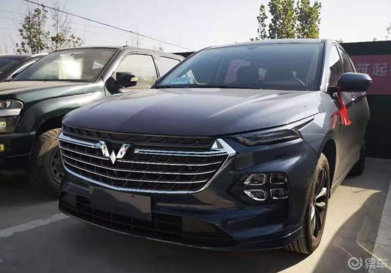 五菱银标凯捷10万的价格享受20万的品质