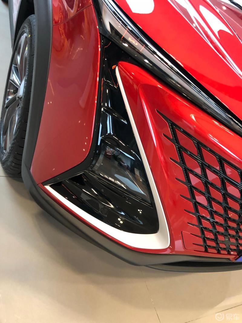 长安unit红色超正颜值爆表