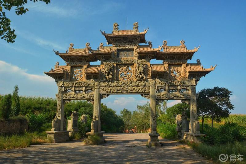 洪洞古历山游记洪洞古历山又名英神山,位于洪洞县城西20公里处的吕梁