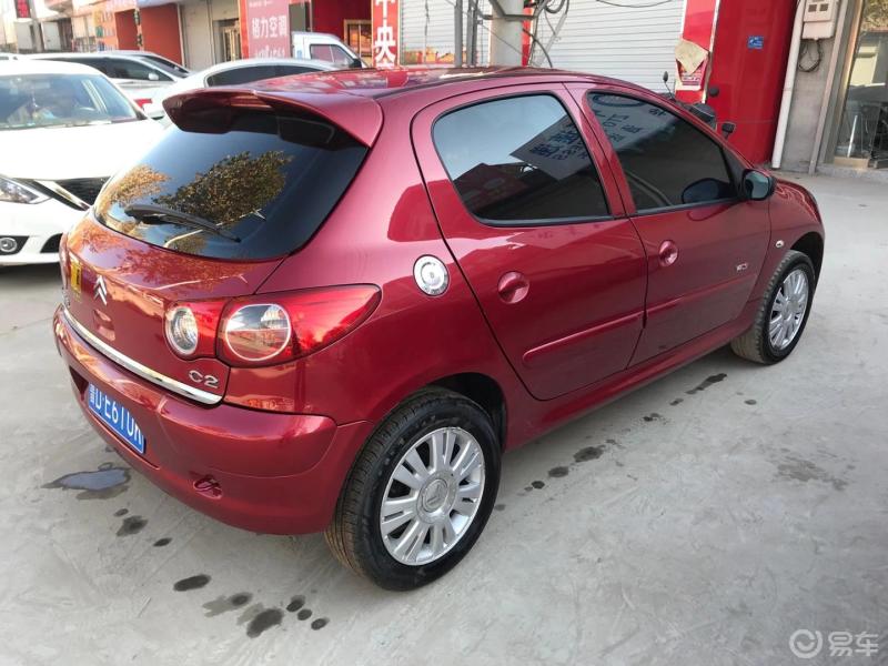 售车贴10年红色雪铁龙c2