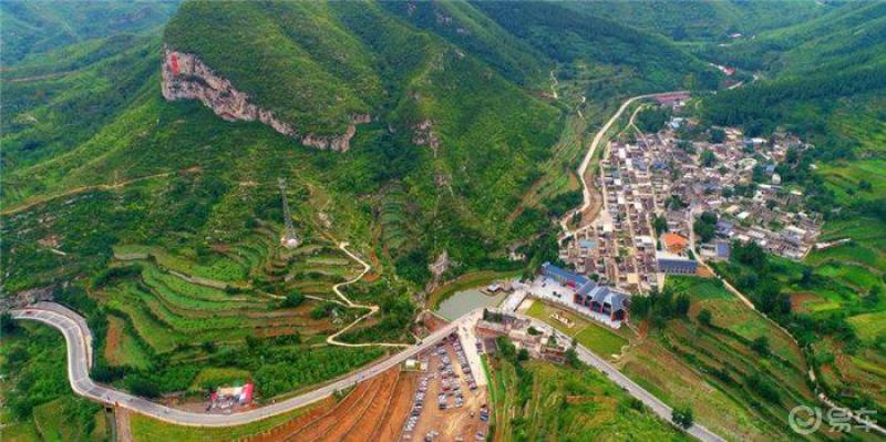 古老村落吕家村,群山环抱静恬然