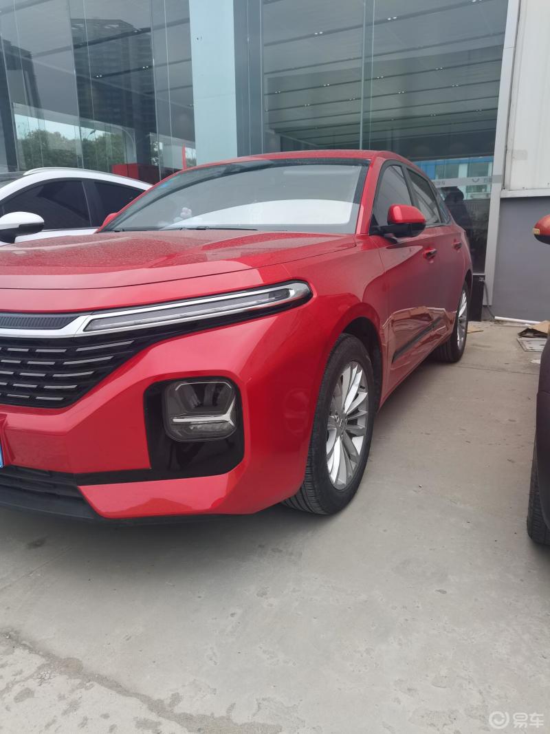 新宝骏rc5星烁红我的选择