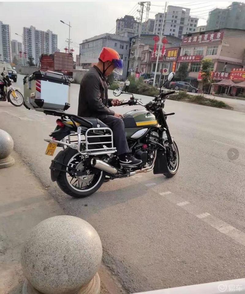 前几天打摩的司机师傅上来就跟我说一公里二十元太贵了大家来评评理