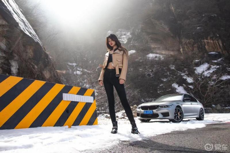 西装暴徒bmw M5与高冷女伴在山道雪路实拍 宝马5系社区 手机易车论坛