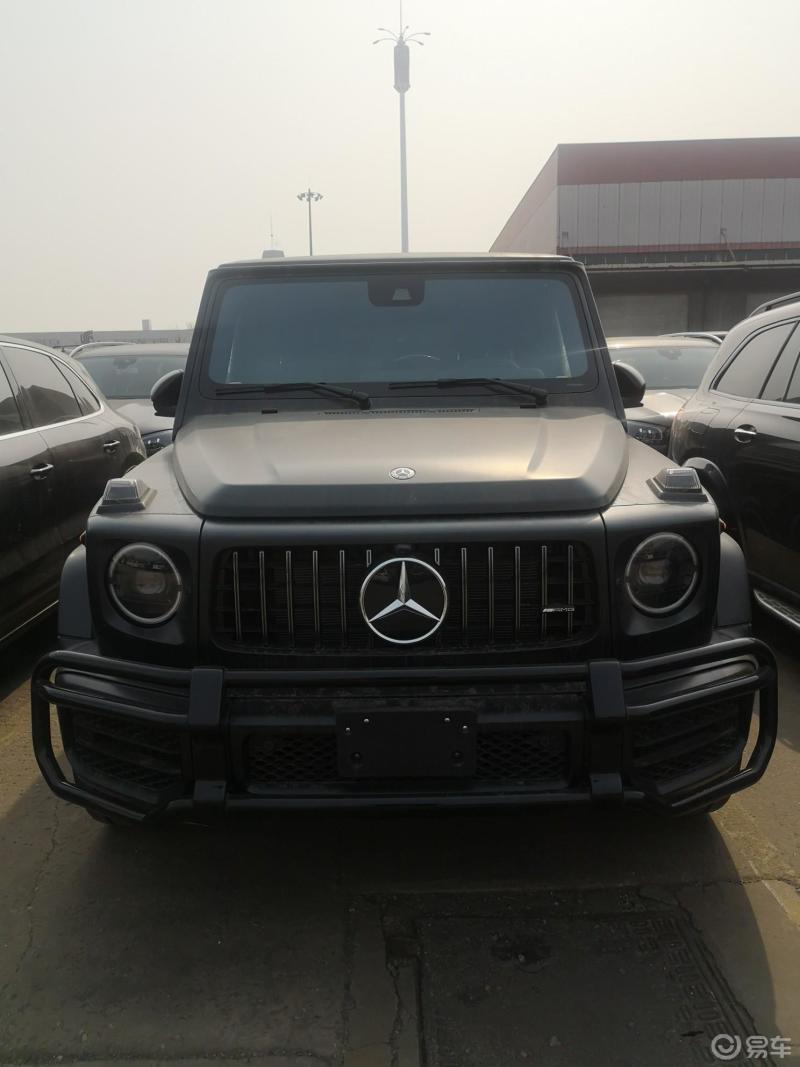 奔驰g63磨砂黑黑