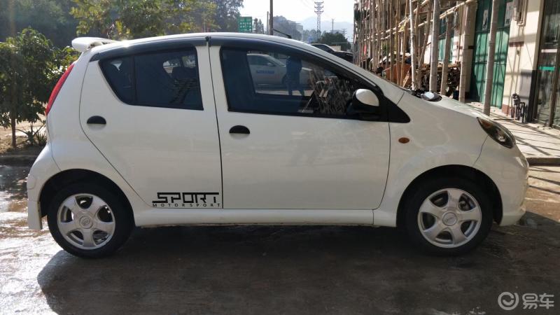 16年比亚迪f0,15款手自一体半自动顶配,每天在用上下班,省油!