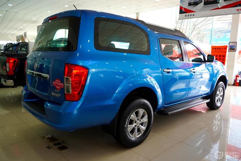 到4s店试驾这款多用途车辆帕拉索