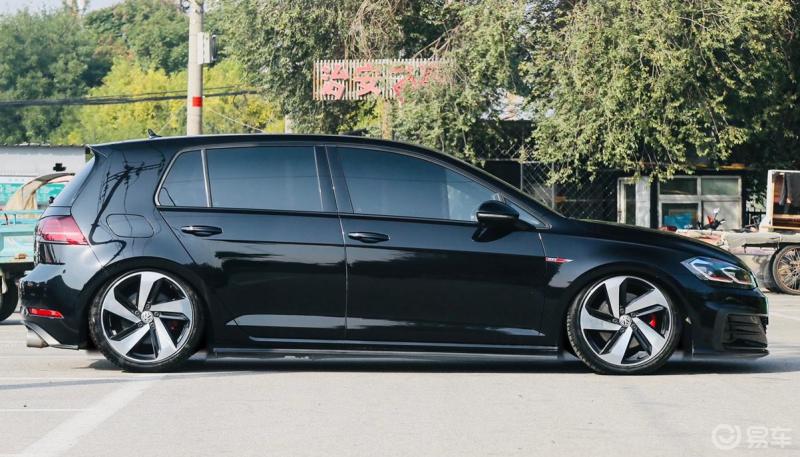 【高尔夫七代gti】高尔夫作为一款车型很多的车,在这台gti版本上有