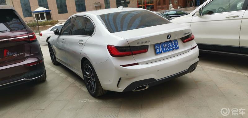 街边豪车随拍#宝马3系车牌很霸气