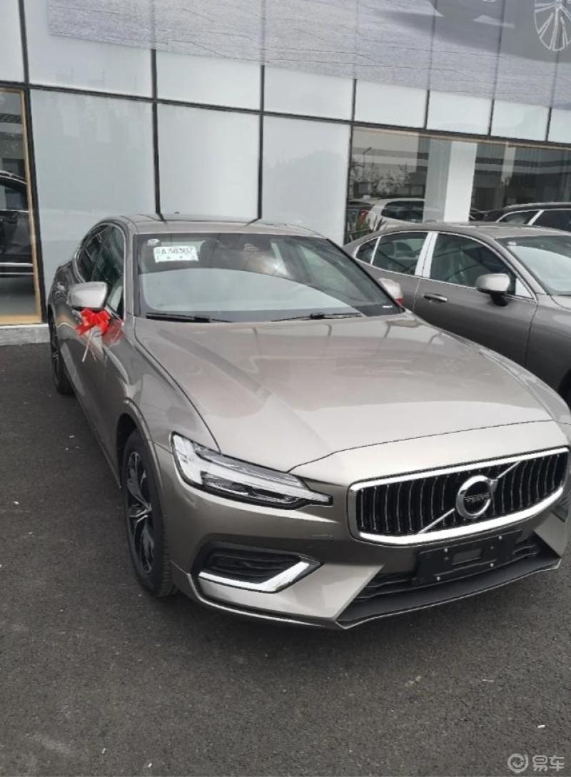 沃尔沃s60智逸海盐灰选择很重要