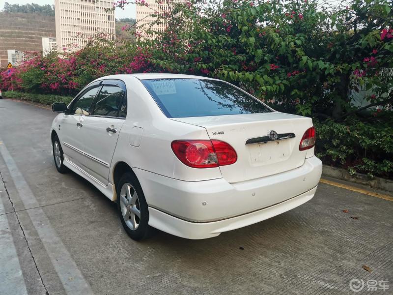 经典丰田花冠运动版18l04年上牌原车运动包围黑色极其稀有品种