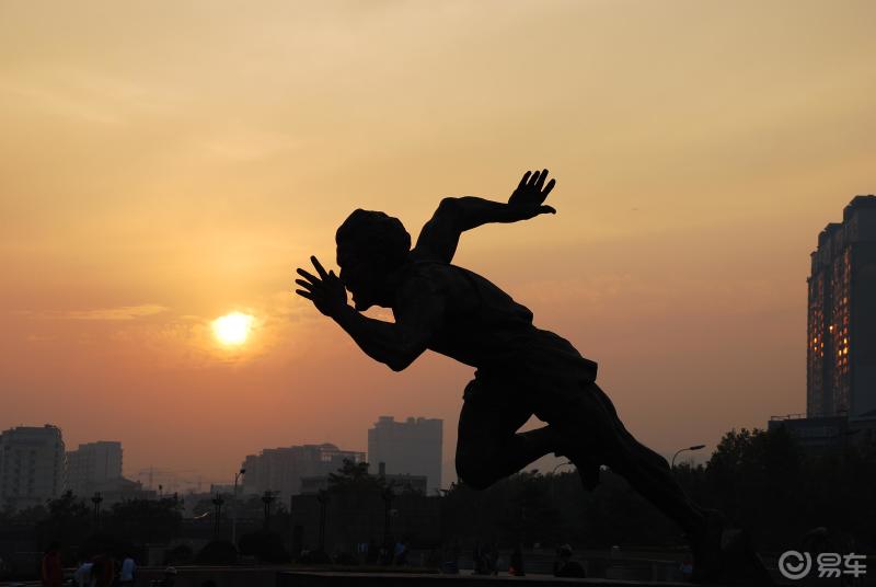 体育场广场的日落5