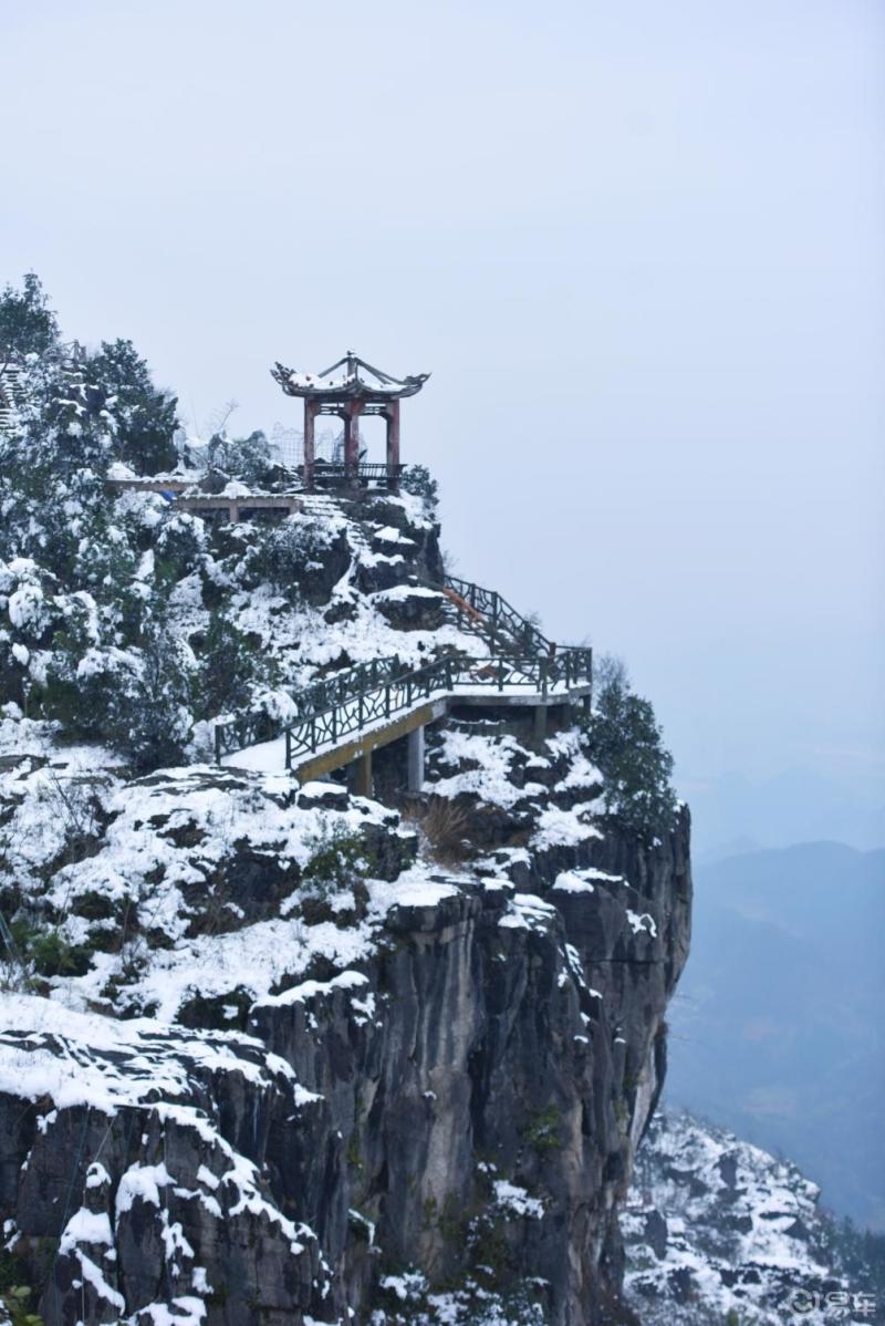 凯里苗族圣山——香炉山 香炉山位于贵州凯里市西北15公里处,海拔120