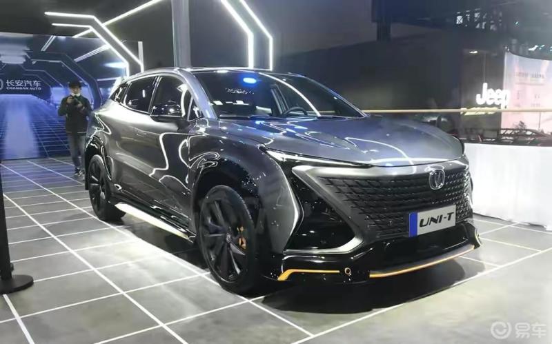 2021上海车展#长安uni-t运动版,配专属运动套件上展台.