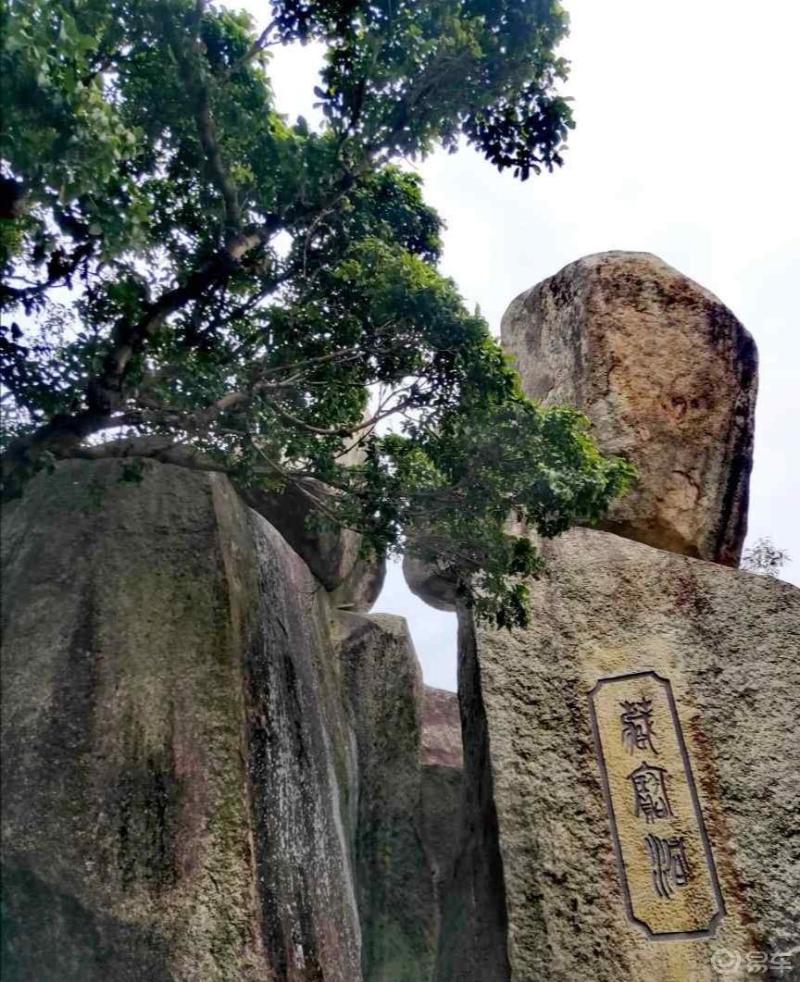 自驾罗三妹山感受四季春天的故事