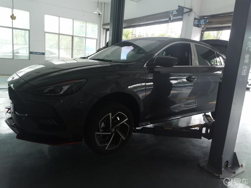 名爵小5提车改装作业全过程,结果:帅!爱了!_mg5社区_易车社区