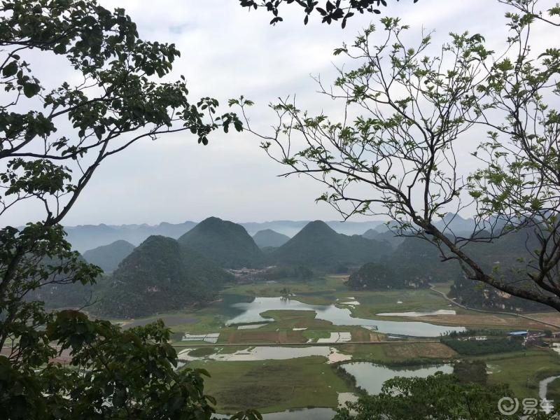 雲貴高原,隨處可見這樣的卡斯特地貌.