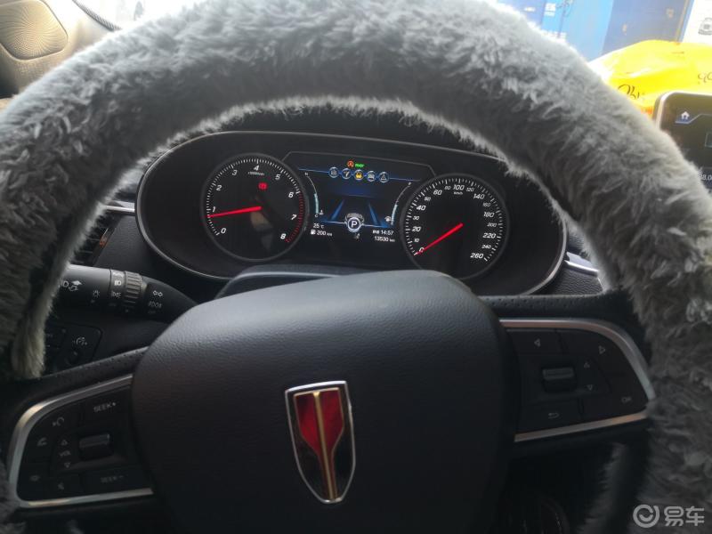 红旗h5木有换挡保护行驶档切档应该设置为车子刹车至停止静止才能切换