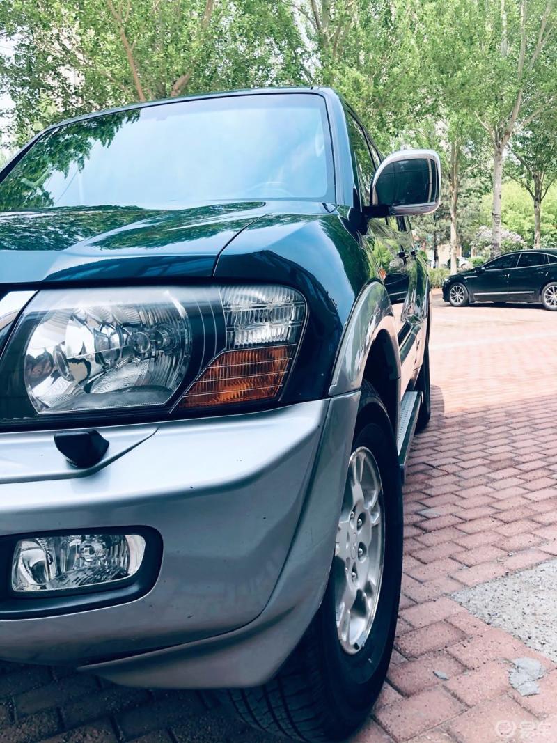 每日一帖# 很经典的越野车帕杰罗v73,硬派越野车的代表作,可靠的通过