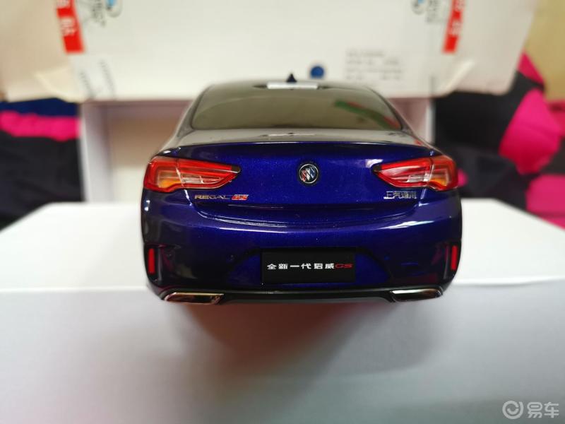每日一帖有幸能收藏了别克君威gs蓝牙app遥控车模蓝色的车身造型非常
