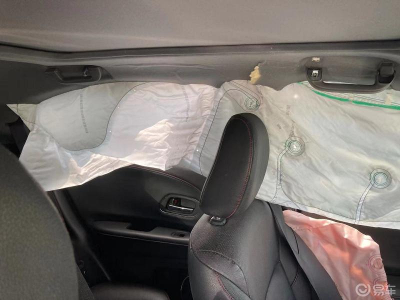 每日一帖本田xrv的安全系数还是可以的侧面安全气囊全部弹出有效的