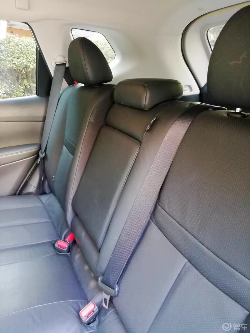 那些年你追过的汽美车型奇骏改装类型后排座椅倾斜改装改装花费84元