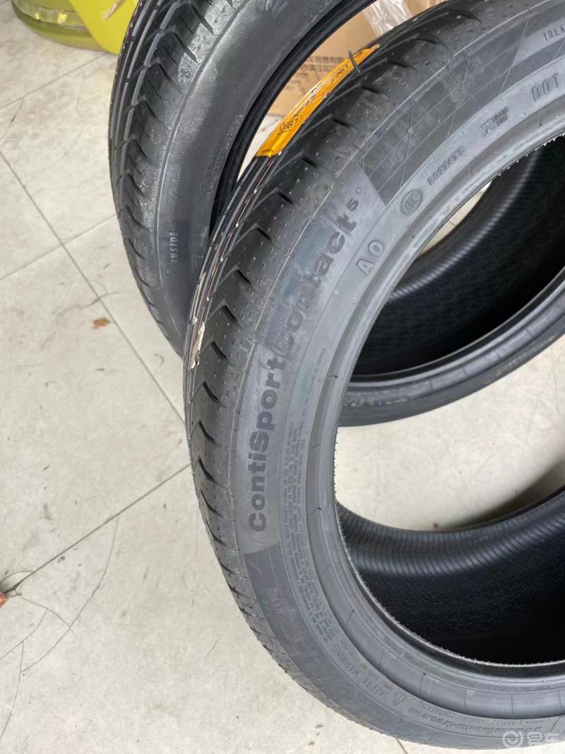 领克03大多数用的是固特异轮胎,固特异的轮胎特性是耐磨,轮胎偏硬寿命