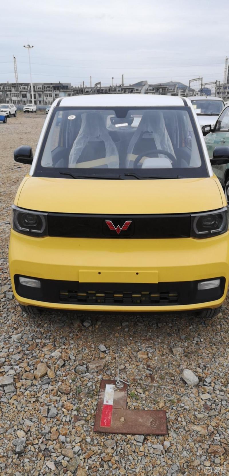 未来只有电车我会买不讲未来讲现在我会给我老婆买一台五菱宏光mini