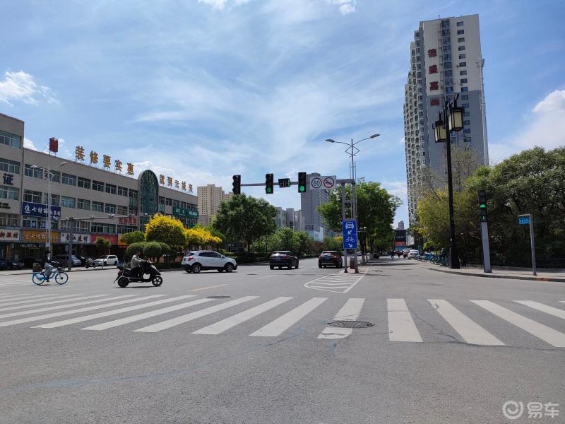 车主聊早晚高峰大同市城区魏都大道浩海岗路口下午5点40分左右就这