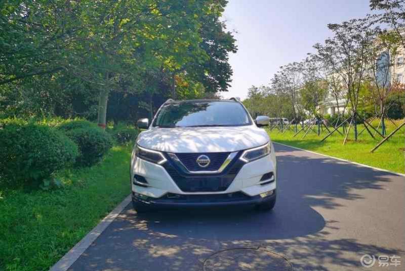 汽车也开始看脸吃饭了先来说说21款日产逍客这外观最亮眼的要属这个v