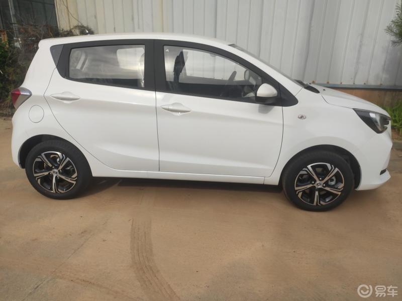 喜提新款小奔奔