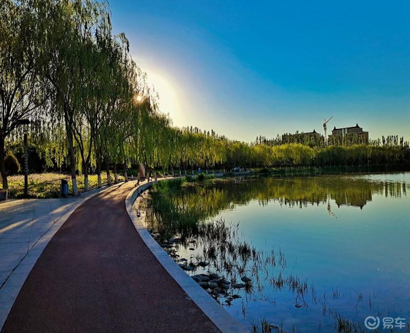 张掖有个公园叫润泉湖美不美你看