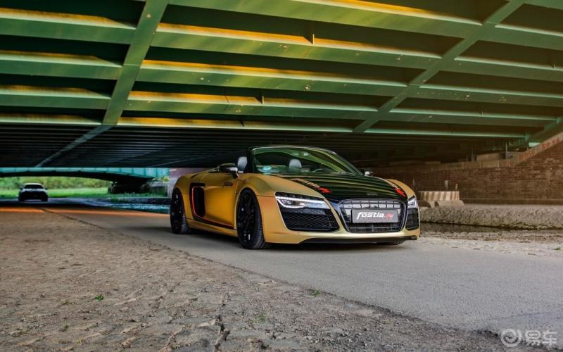 汽车也开始看脸吃饭了奥迪r8敞篷跑车怎么样有没有心动就是钱包不允许