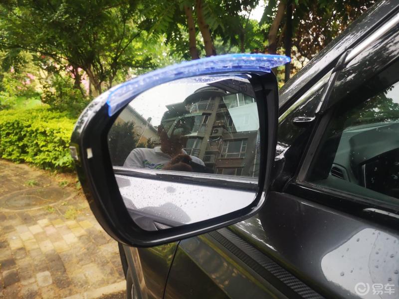 昨天下午洗的车,今天上午就下雨!