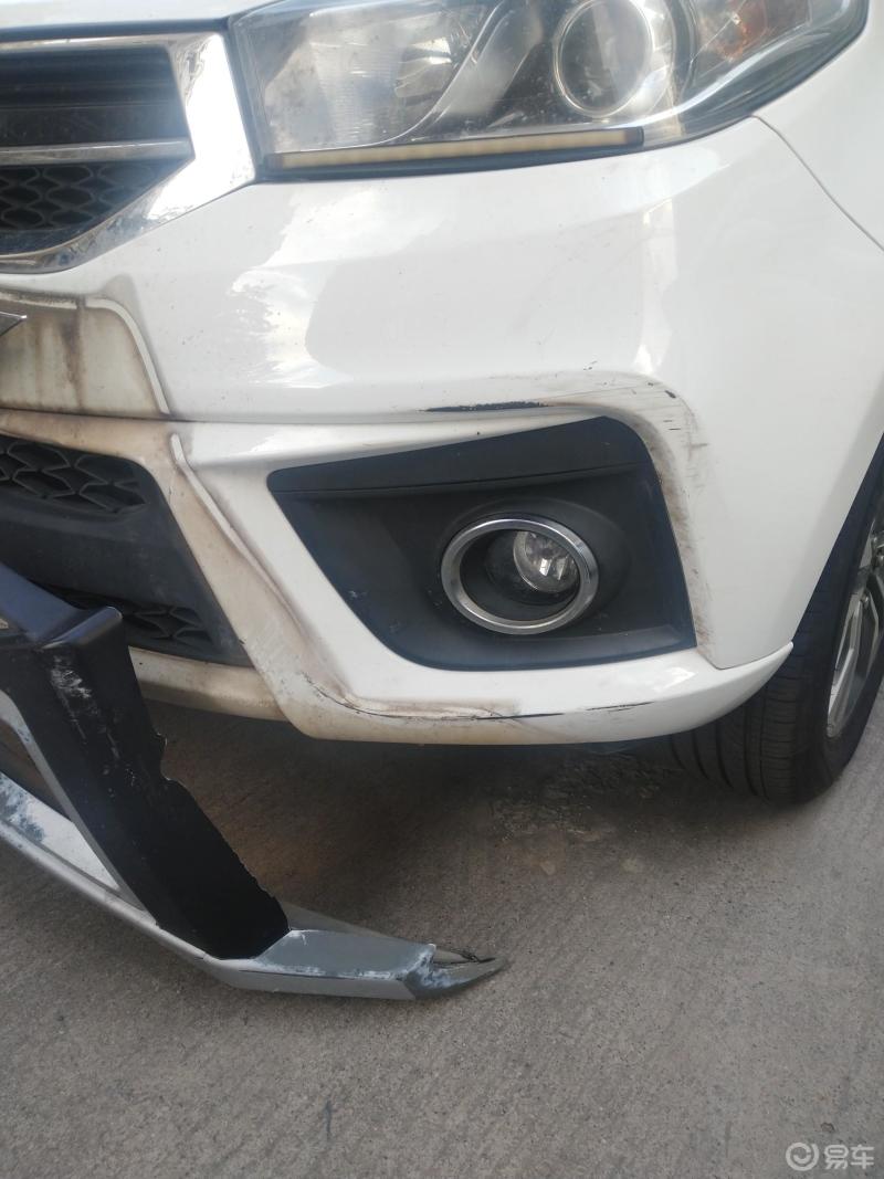 每日一帖#早上醒来发现车被刮成这样,惨不忍睹,然后去查了监控发现是