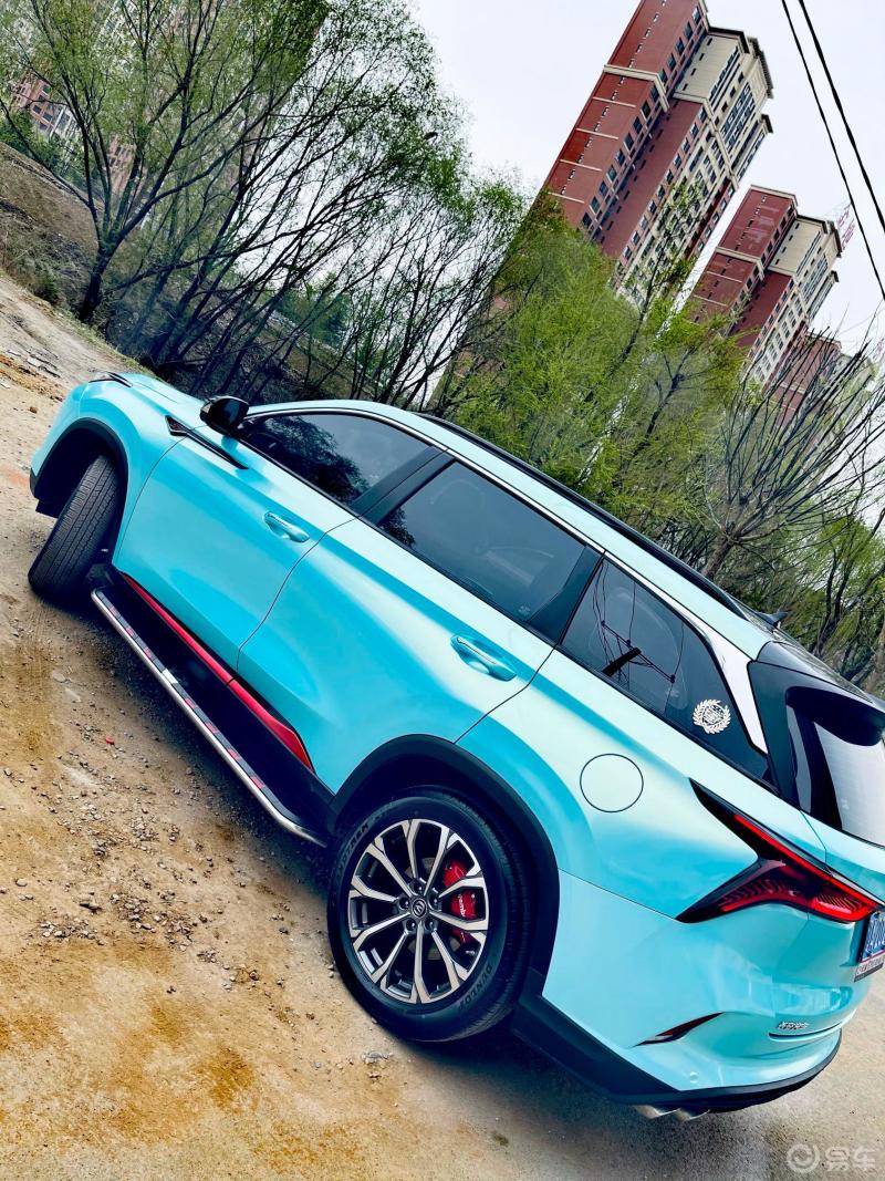 每日一帖长安75plus改装案例贴改色车衣幻彩冰湖蓝炎炎夏日看到这个