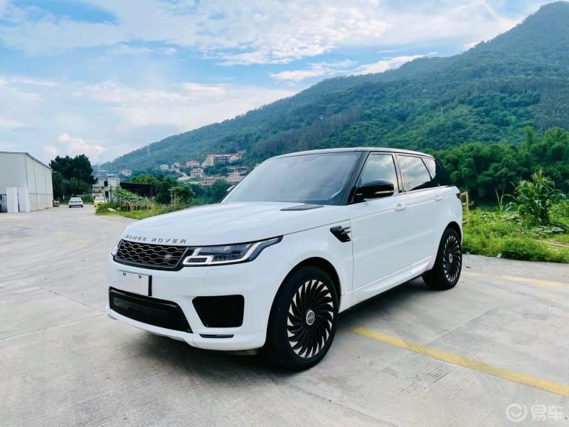 那些年你追过的汽美#白色的路虎揽胜气场很强大,真正的越野性能豪车