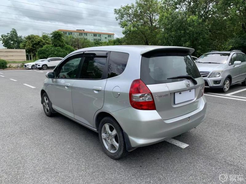 每日油耗这是一台07年的老车了第一代本田飞度gd3本田车型真是省油加