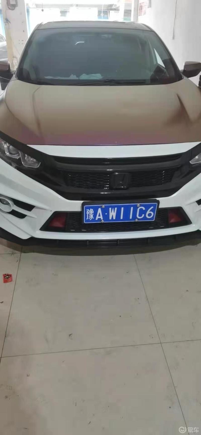 思域作为一代神车,素来都有秒天秒地秒空气之称,再加上其众多汽配城的