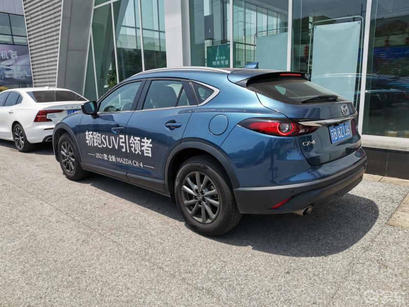 车主试驾动静结合零距离感触新马自达cx4