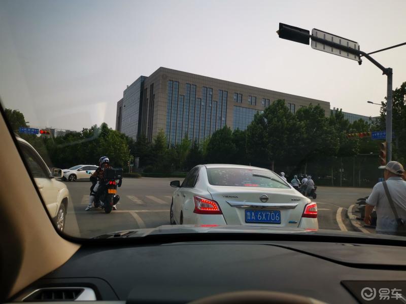 车主聊早晚高峰20216221530济南市西沙中路美里路路口